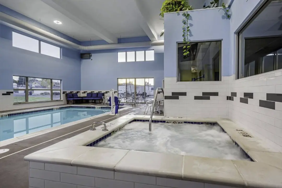 BESTWESTERN_POOL