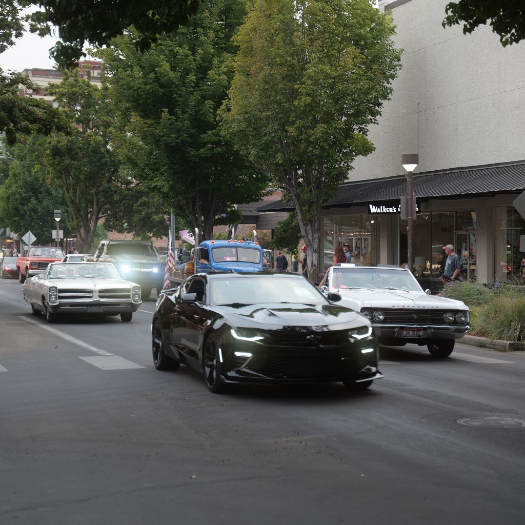 CRUISIN-04